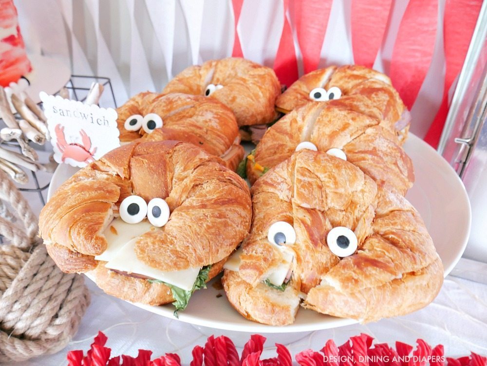 Crab croissants! How cute! 