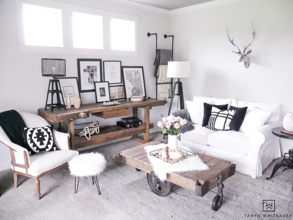 Living Room Paint Refresh using Sherwin Williams Reserved White