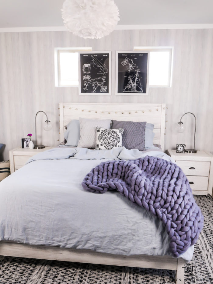 Blue and deals white bedroom ideas