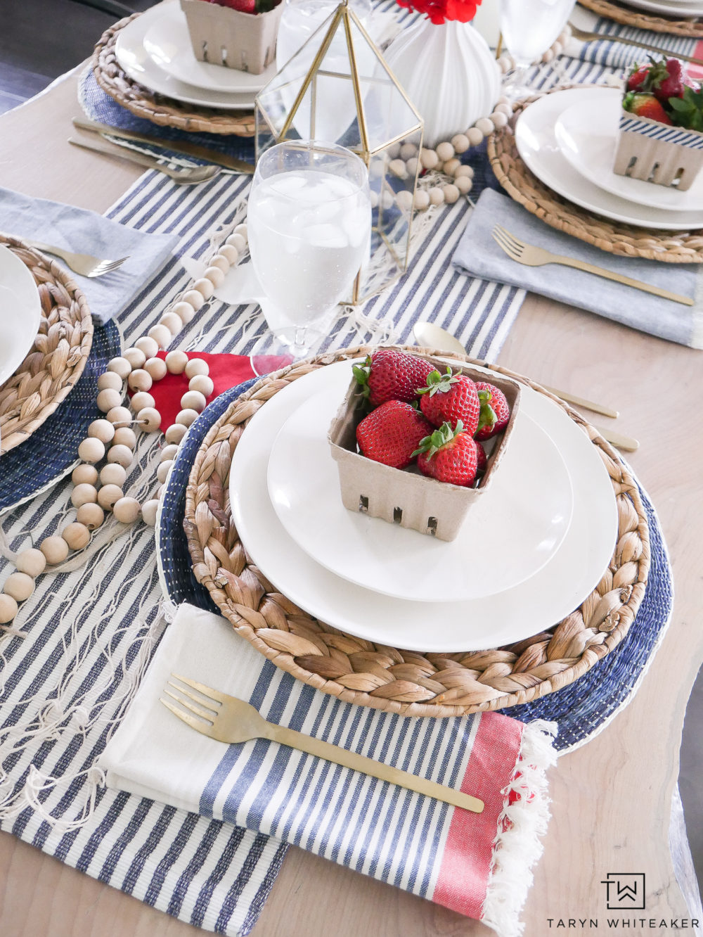 Coastal Fourth of July Table Decor - Taryn Whiteaker Designs