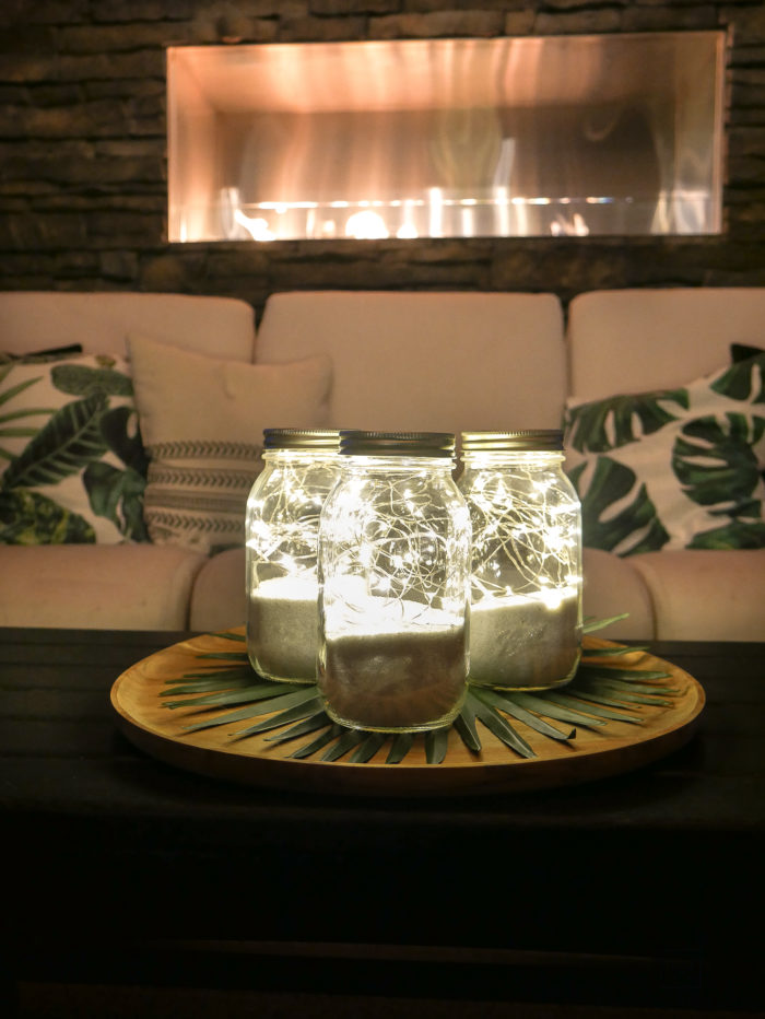 Learn how to make these easy DIY LightUp Mason Jars ! This is a 5 minute mason jar craft that anyone can do! Light up your summer or winter home with an extra sparkle. 