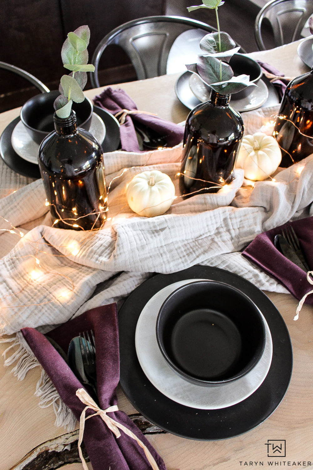 Fall Table Blac Black and Plum Fall Table - Taryn Whiteaker Designs