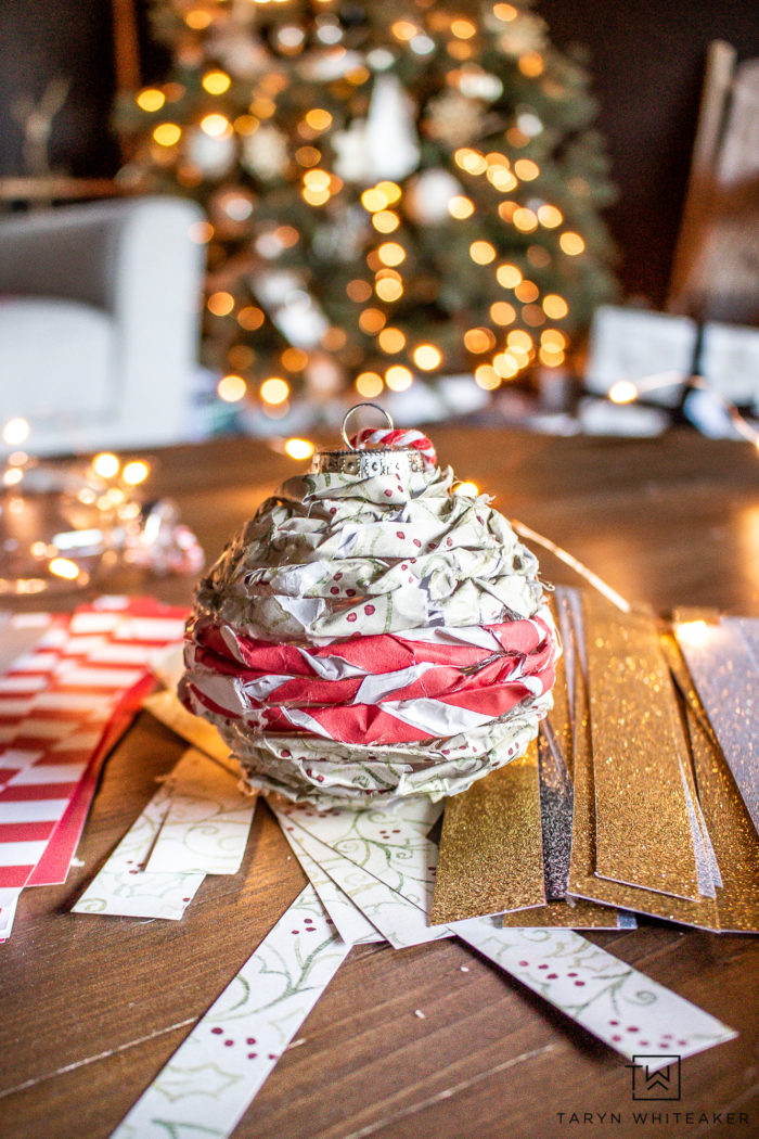 Learn how to make these DIY Twisted Paper Ornaments using card stock and hot glue! Super simple Christmas gift idea for the whole family 