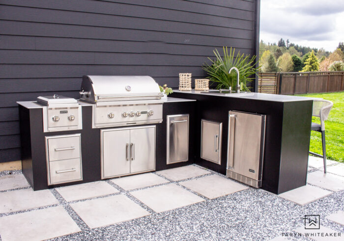 Modern Outdoor Kitchen Design - Taryn Whiteaker Designs