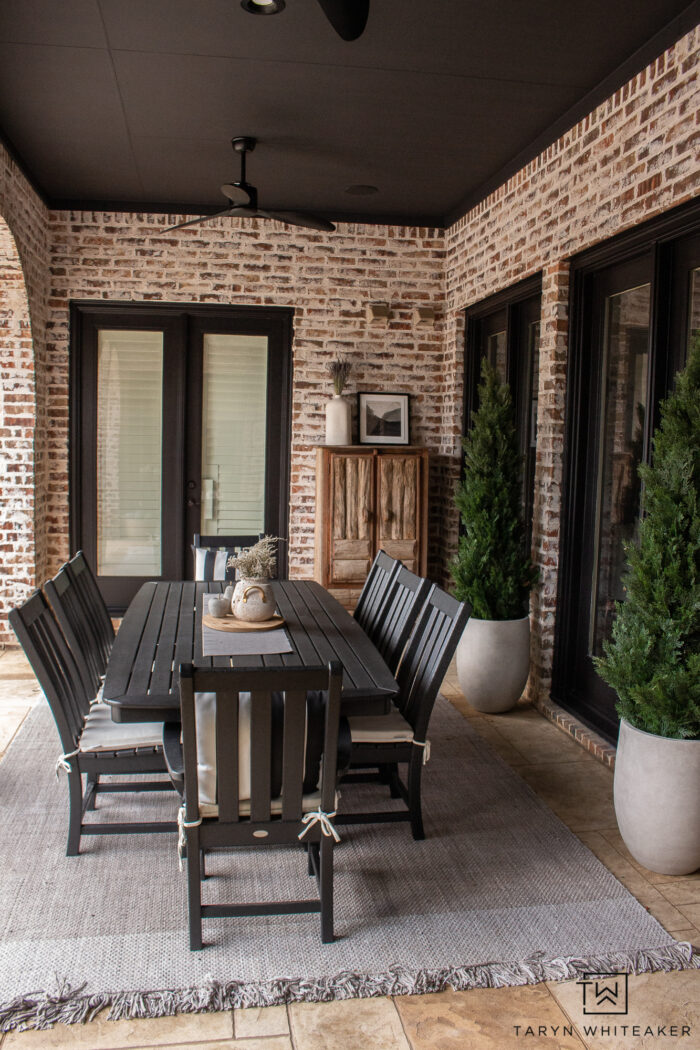 Modern Transitional Dining Room - Taryn Whiteaker Designs