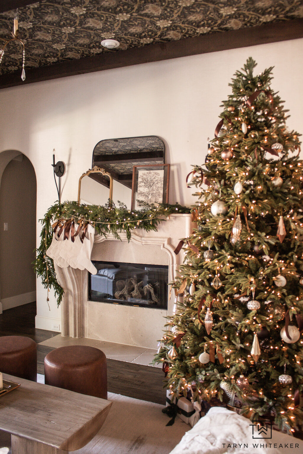 Neutral Vintage Glam Christmas Tree - Taryn Whiteaker Designs